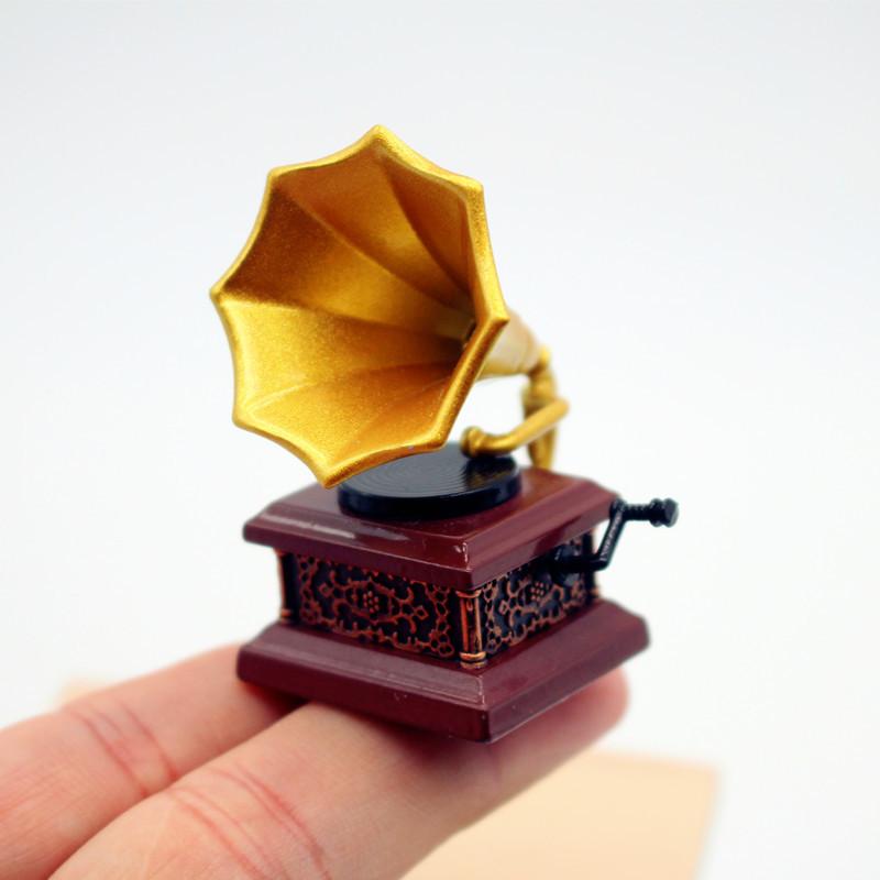 Dollhouse Vintage Phonograph M - Sustainable Living Products avis et prix